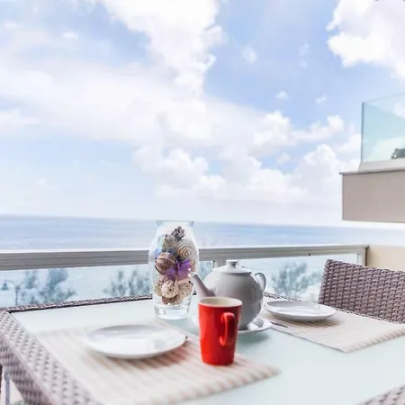 Breathtaking 3-bedroom Seafront In * Sliema